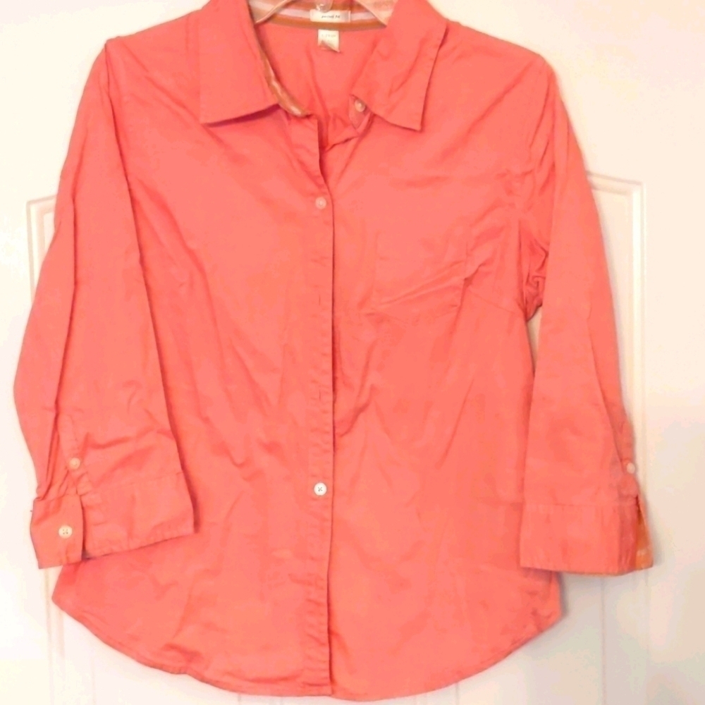 Women's button down shirt. Light red size large